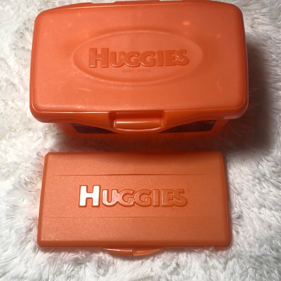 Huggies Baby Wipes Containers On the Go Brother Bear Vintage - Picture 3 of 9